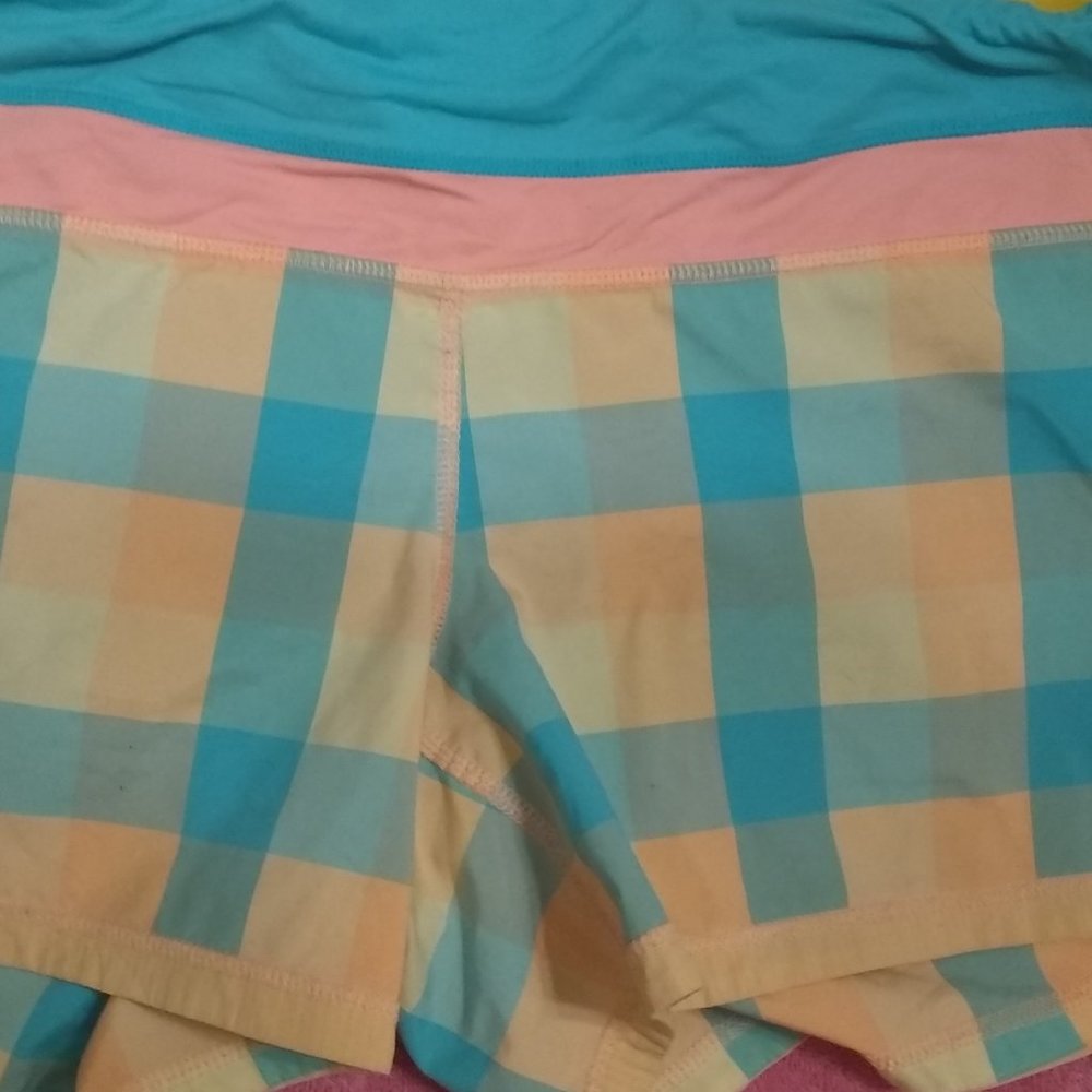 Lululemon plaid shorts GUC size 10
